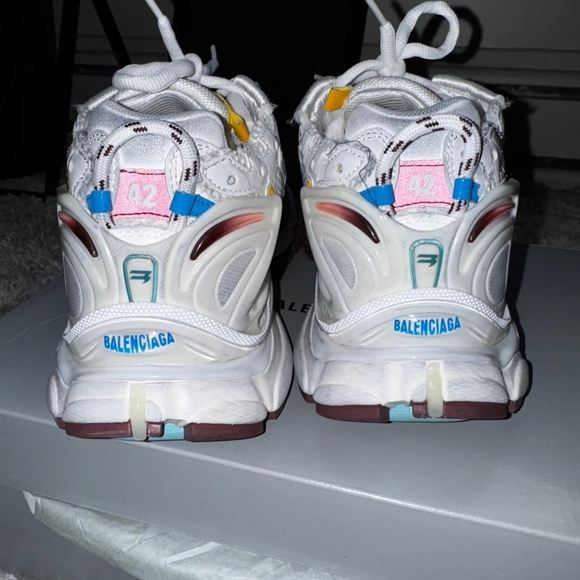 Balenciagas Runners 2.0 - Picture 4 of 4